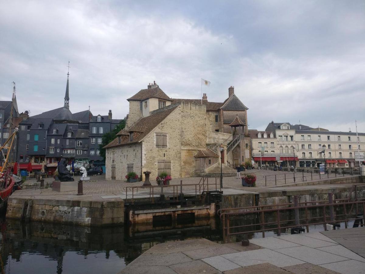 Studio Centre Historique Honfleur Exterior foto